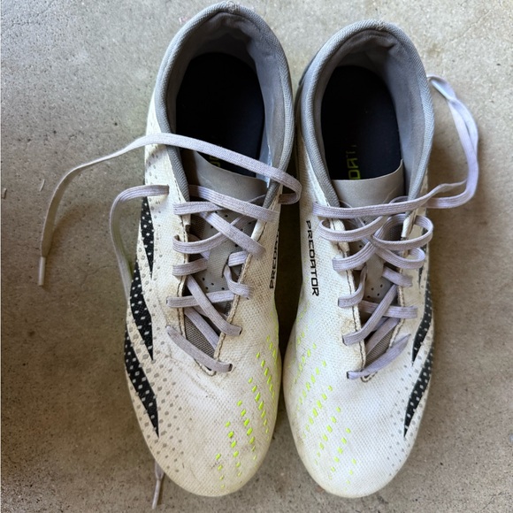 Adidas Predator high definition texture grip Soccer Cleats men’s size 9.5 - Picture 1 of 3